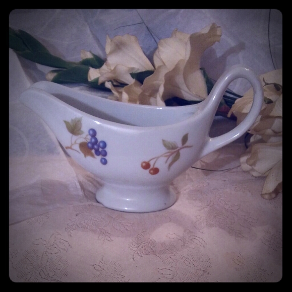 Vintage Cordon Bleu Frieda Gravy Boat